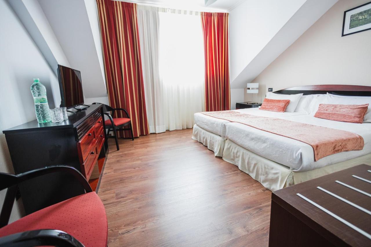 O Val Do Naseiro Hotel Вивейро Екстериор снимка